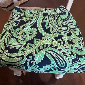 Y by Talbots Green and Navy Patterned Skort